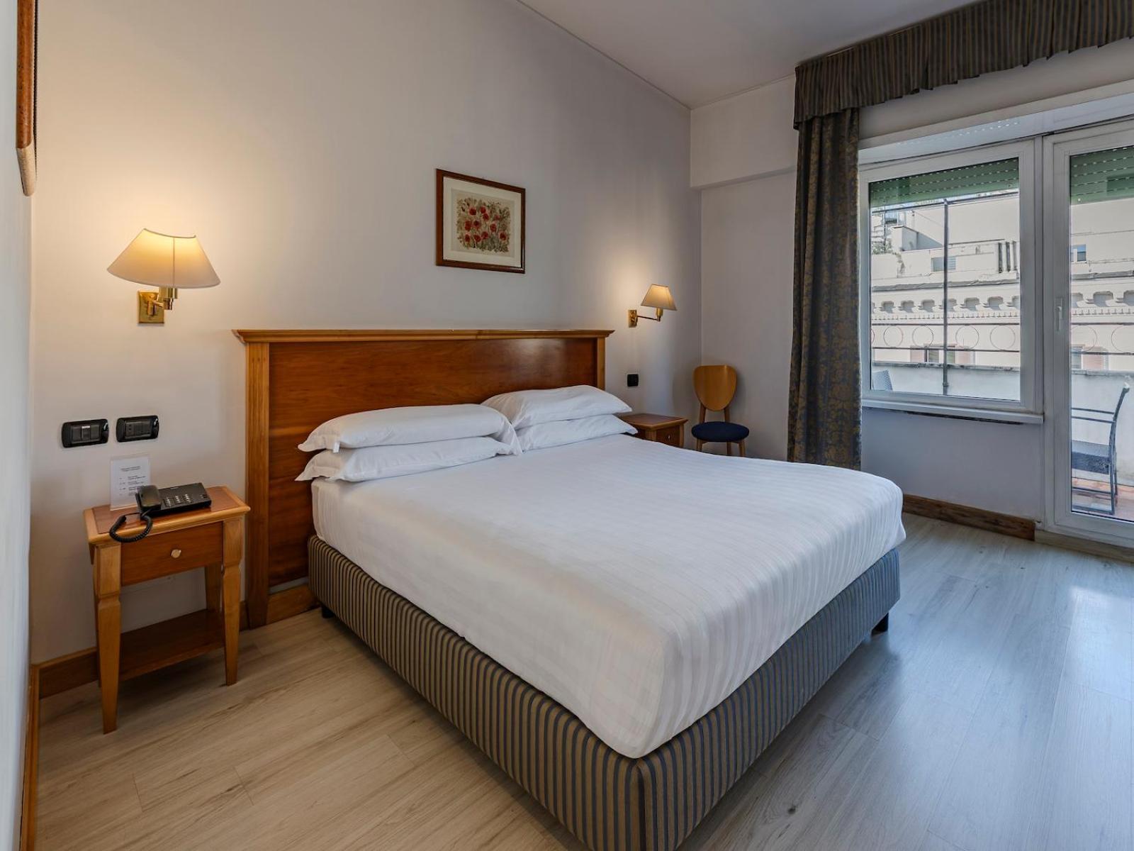 Hotel Diplomatic — Photos 3